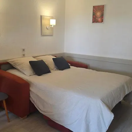 St Raphael Valescure Casa Апартаменти *