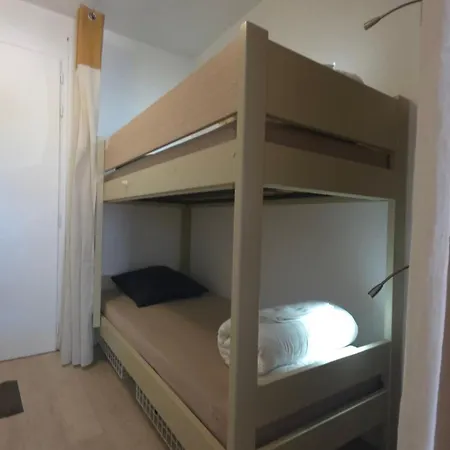 St Raphael Valescure Casa * Сен-Рафаэль